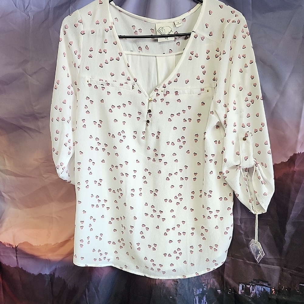 Nwt Elegant Cream Blouse with Subtle Pink Patterns